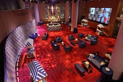 In addition to the vintage hot air balloon, the Atrium space also included an oversize screen running a reel with historic ads and videos, a custom green screen photo moment, and vintage-inspired food carts that served classic New York street foods and treats from hot dogs and pretzels to pizza and bagels with lox and cream cheese.