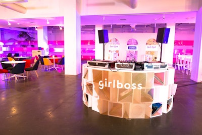 In the center of the common area, a DJ booth made from a series of boxes hosted DJ Nina Carr throughout the day.