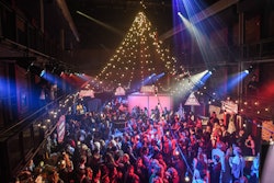 The pre-party reception was curated by London-based creative culinary duo and multi-sensory artists Bompas & Parr. Different stations were designed to have guests drink and eat in unconventional ways.