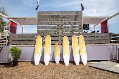 In May, Endeavor Global Marketing helped Anheuser-Busch introduce Michelob Ultra Pure Gold as the presenting sponsor of the inaugural World Surf League Founders’ Cup of Surfing. The event was held at Kelly Slater Wave Company’s Surf Ranch in Lemoore, California—the first time such an event was competed on a man-made wave. Guests were able to watch the action from the surf deck, which was adorned with branded boards.