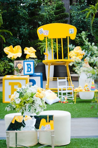Other oversize props tied into the kid-friendly theme as well as the color scheme.