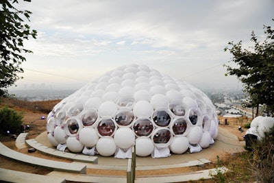 Sivan and his fans gathered for an immersive listening session of his upcoming album inside a bubble capsule. The modular dome was composed of white and translucent inflatable plastic spheres and was produced by design collective Pneuhaus.