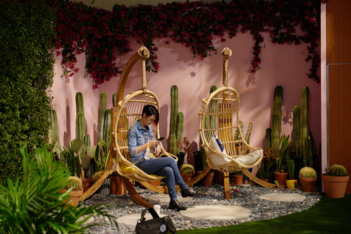 Vidcon 2018 26 Colorful Ways Brands Targeted Generation Z Bizbash