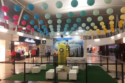 The Olive Oil Lounge, the experiential component of the tour, recently popped up at John F. Kennedy International Airport in New York. The activations offer express tastings, Wi-Fi, and consumer information on the categories of olive oil recognized by the European Union.