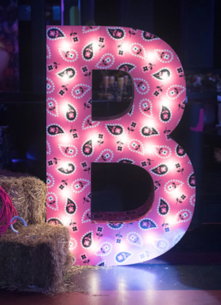 10 Best Ideas Of The Week A Sugar Flower Art Installation Jack O