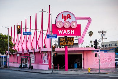 Wieden & Kennedy New York worked with Stoelt Productions to transform a Los Angeles car wash in honor of Lyft’s fifth anniversary in July 2017. Pro Painting Company was tasked with painting the entire venue pink, and Atomic Props & Effects created a custom marquee sign using LED bulbs and neon.