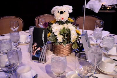 The 2018 American Humane Hero Dog Awards took place September 29 at the Beverly Hilton. In addition to dog adoptions and awards for the country’s bravest canines, the event featured on-theme centerpieces by Sherman Oaks-based floral designers Mulberry Row.