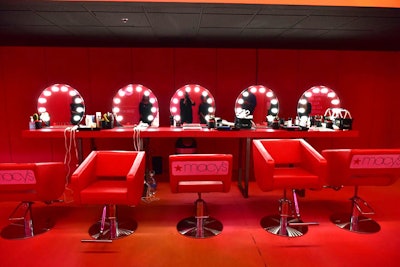 Attendees can get makeovers sponsored by Macy's and schedule office hours with Beautycon staffers for hands-on mentorship on starting their own beauty-focused business.