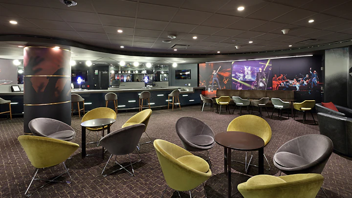 Forum: Interior | BizBash