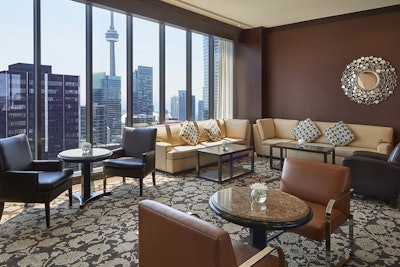 Club Lounge, CN Tower View