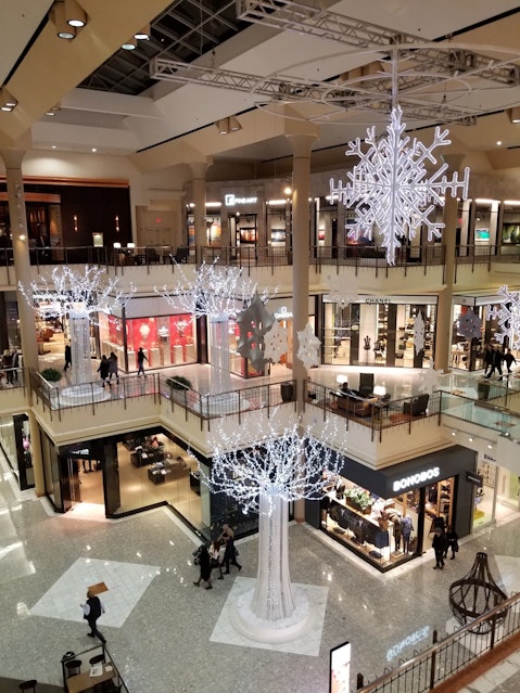 Tysons Galleria Shopping Center (McLean) - All You Need to Know