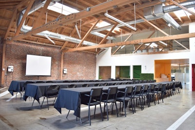 Classroom Style Seating (Connecticut St. Room)