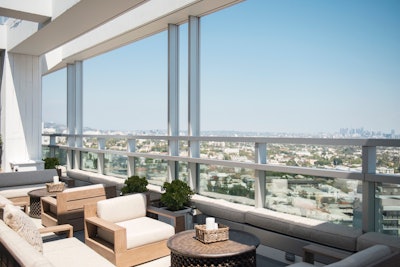 Hills Penthouse West Hollywood 207e