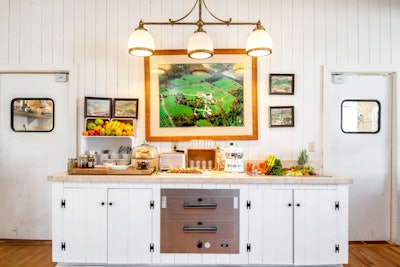 For people on a health kick, the Silo Cookhouse at the Horse Shoe Farm in Hendersonville, North Carolina, features a fresh-squeezed juice bar in a space that recalls a home kitchen. Guests can create their own juices with locally sourced carrots, beets, celery, ginger, apple, and other seasonal fruits and vegetables.