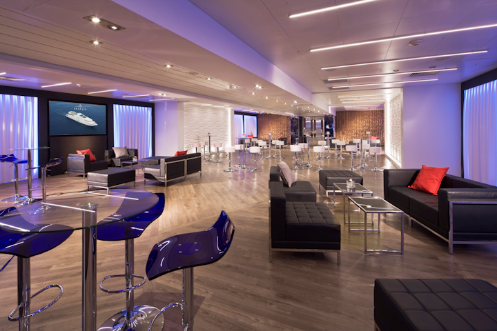 Deck 3 - Forward Reception Lounge