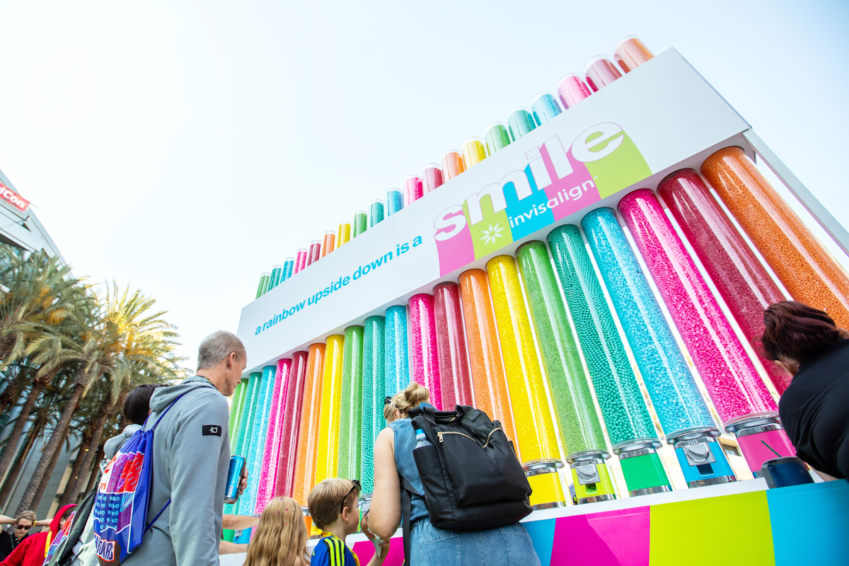 Vidcon 2019 Activations From Youtube Mtv Facebook Bizbash