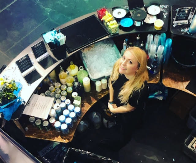 Carefully calculated bar service and staffing for any occasion.