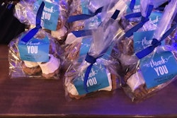 23904419637 2d6378f57e O