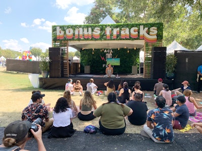 Bonus Tracks Stage