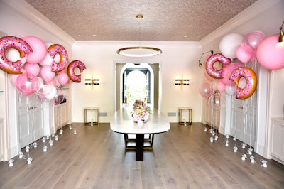 Additional balloons throughout the house furthered the playful, colorful—and flamboyant—feel.