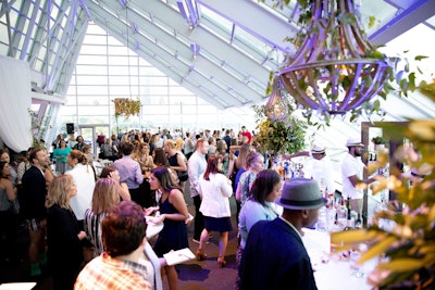 Showcase by the shore in the Daniel F and Ada B. Rice Solarium, Photo: Carasco Photo