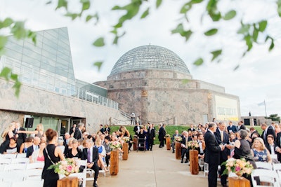 A wedding on the plaza, Photo: Tim Tab Studios