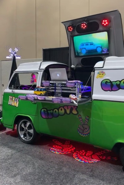 DJ Bus and Photobooth