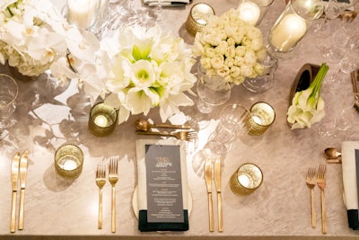 Warner Bros.’ Golden Globes party featured all-white floral arrangements from Mark’s Garden.