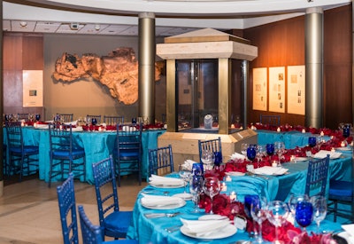 Dinners up to 50 guests next to the Hope Diamond in the Winston Gallery