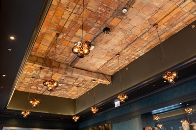 Vaulted Ceiling; Photo: Colin Lyons Photography