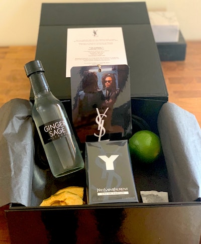 As an added bonus, the team delivered branded kits to all attendees, which were filled with the new fragrance, a “backstage pass” leading to a website with information on the product, ingredients to create a custom cocktail, and more.