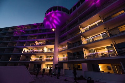 Cast members' balconies featured architectural lighting that highlighted them as they were introduced.