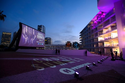 Freeform’s “vertical screening” for Cruel Summer took over 80 rooms at the Beverly Hilton. Each room had a balcony with a prime view of a 70-foot-wide screen on the adjoining rooftop.