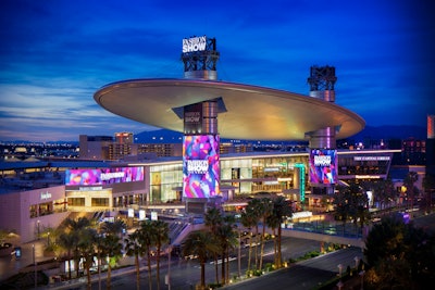 Fashion Show Las Vegas, which features almost 1.9 million square feet of retail space, is known for hosting out-of-the-box events and activations, particularly around the holidays. The team continued the tradition throughout the pandemic by utilizing touchless walkthrough experiences, virtual components, creative social distancing and crowd-control technology.