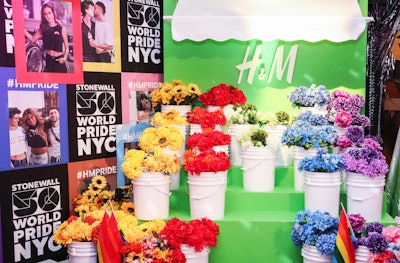 In June 2019, H&M took over Brooklyn’s House of Yes for its Pride event, which launched the retail brand’s Stay True Stay You campaign. MKG produced and designed the colorful event, which featured an installation inspired by a New York bodega flower shop, with buckets of flowers in colors of the rainbow.