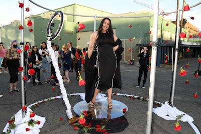 The event also included the famed Oscars 360 Cam, which was filled with dangling roses. Guests could shop at the GSTQ pop-up store, then don their favorite garments in the booth for a fun digital takeaway.