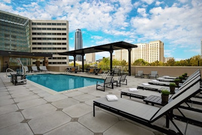 Holiday Inn Express Houston and Staybridge Suites Houston - Galleria Area