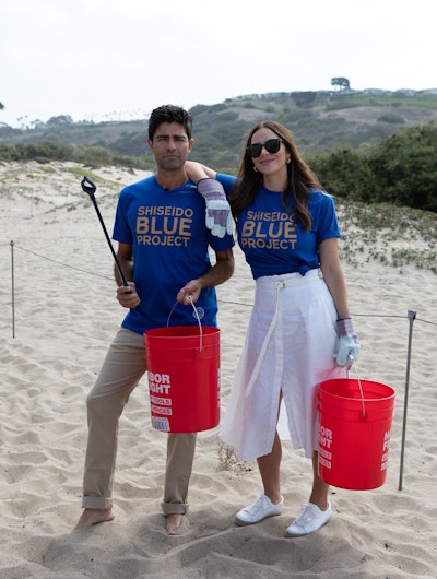 On Friday, the main event was Shiseido Blue Project’s first West Coast beach cleanup, which was joined by Adrian Grenier and Katharine McPhee along with World Surf League PURE We Are One Ocean grantee WILDCOAST, an international team that conserves coastal and marine ecosystems and addresses climate change through natural solutions.