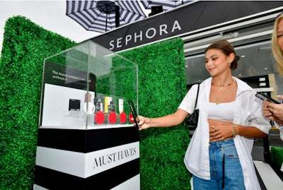 The outdoor maze also featured eight different QR code-generated experiences that allowed attendees to interact with product displays, meet the founders of Sephora, make their own shareable content and even request songs from the live DJ.
