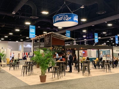 5 Budget-Friendly Show Booth Design Trends That Draw Visitors - Dagiga Inc.