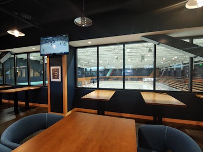 32 Bar & Grill at Kraken Community Iceplex