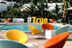 Bowl Chairs Yellow,orange&blue (1)