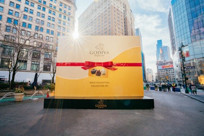 This year, GODIVA celebrated Valentine’s Day with a larger-than-life public activation in New York from Feb. 8-9. Popping up in Herald Square and Flatiron Plaza were oversize installations of the brand’s Gold Ballotin and Goldman Heart boxes, ready for a unique photo op.