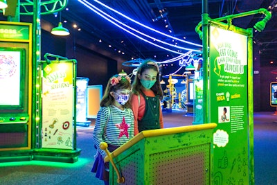 Crayola IDEAworks is sponsored by Epson, Kraft Macaroni & Cheese and Post-it, each of which is integrated into the experience. For example, Macaroni and Cheese is one of the Craymoji characters, whose creative style is thoughtful.