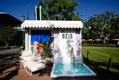 Petigrow told BizBash that the level of brand awareness is the pop-up’s greatest success. “Not only was the pop-up attracting crowds of people each day, but for consumers to see the products and personality of the brand in real life has been so amazing to watch,” she said. “I think the pop-up also pushed the boundaries of what can be done within the Glass Box space,” Petigrow added, pointing out that MKG utilizes all four sides of the venue’s exterior. On one side is the BÉIS Oasis area to evoke feelings of lounging poolside.