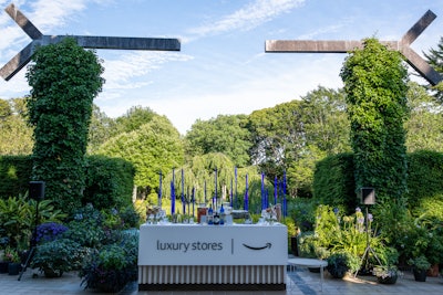Amazon Luxury Stores Parties in the Hamptons