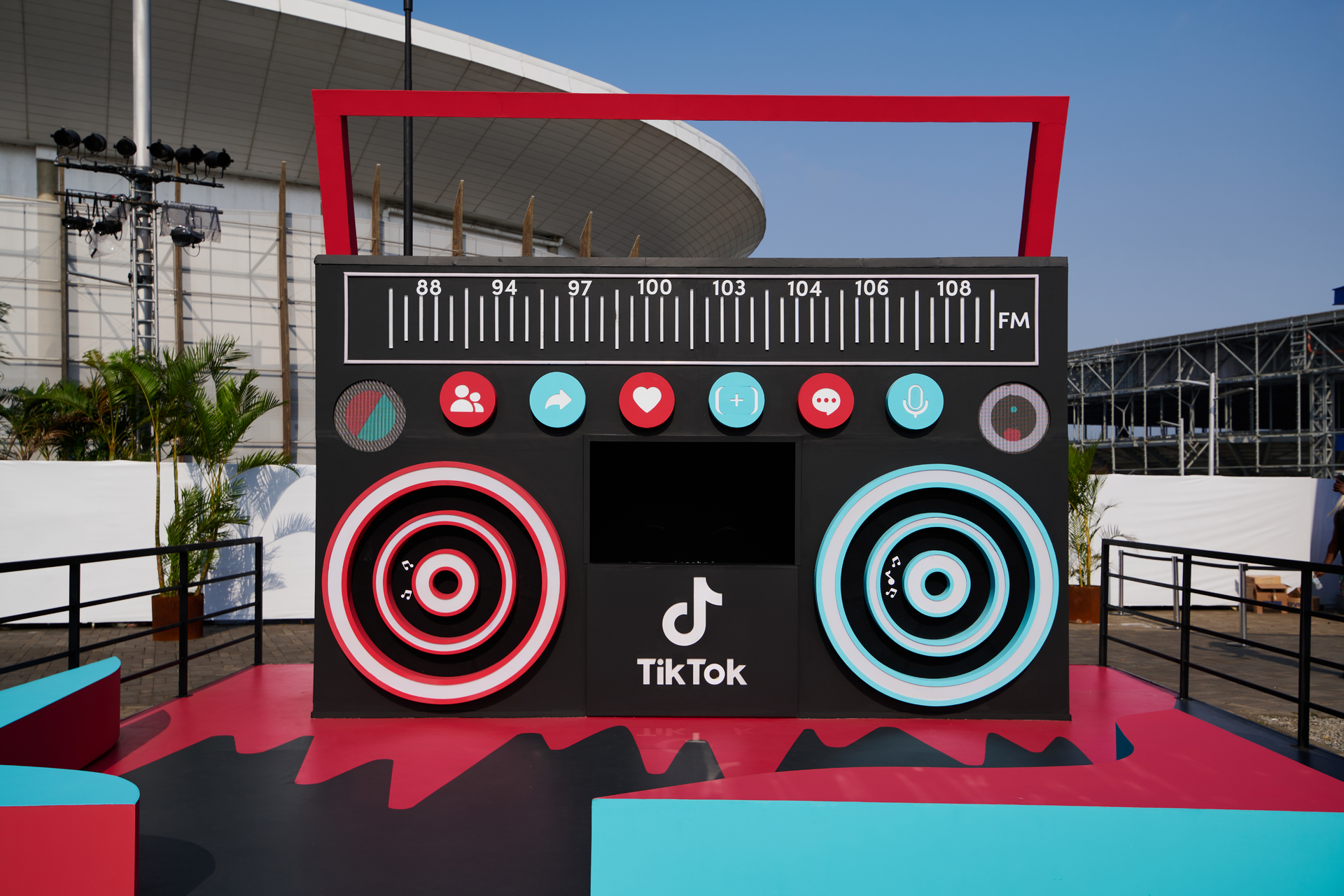 TikTok at Rock in Rio 2022 BizBash