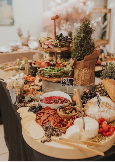 Grazing Table at Events: Inspiration and Tips
