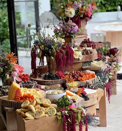Grazing Table at Events: Inspiration and Tips