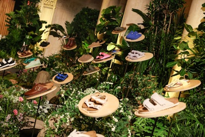 The event featured panoramas of cork trees and bark nestled into moss, hinting at Birkenstock’s use of sustainable natural materials in its products.